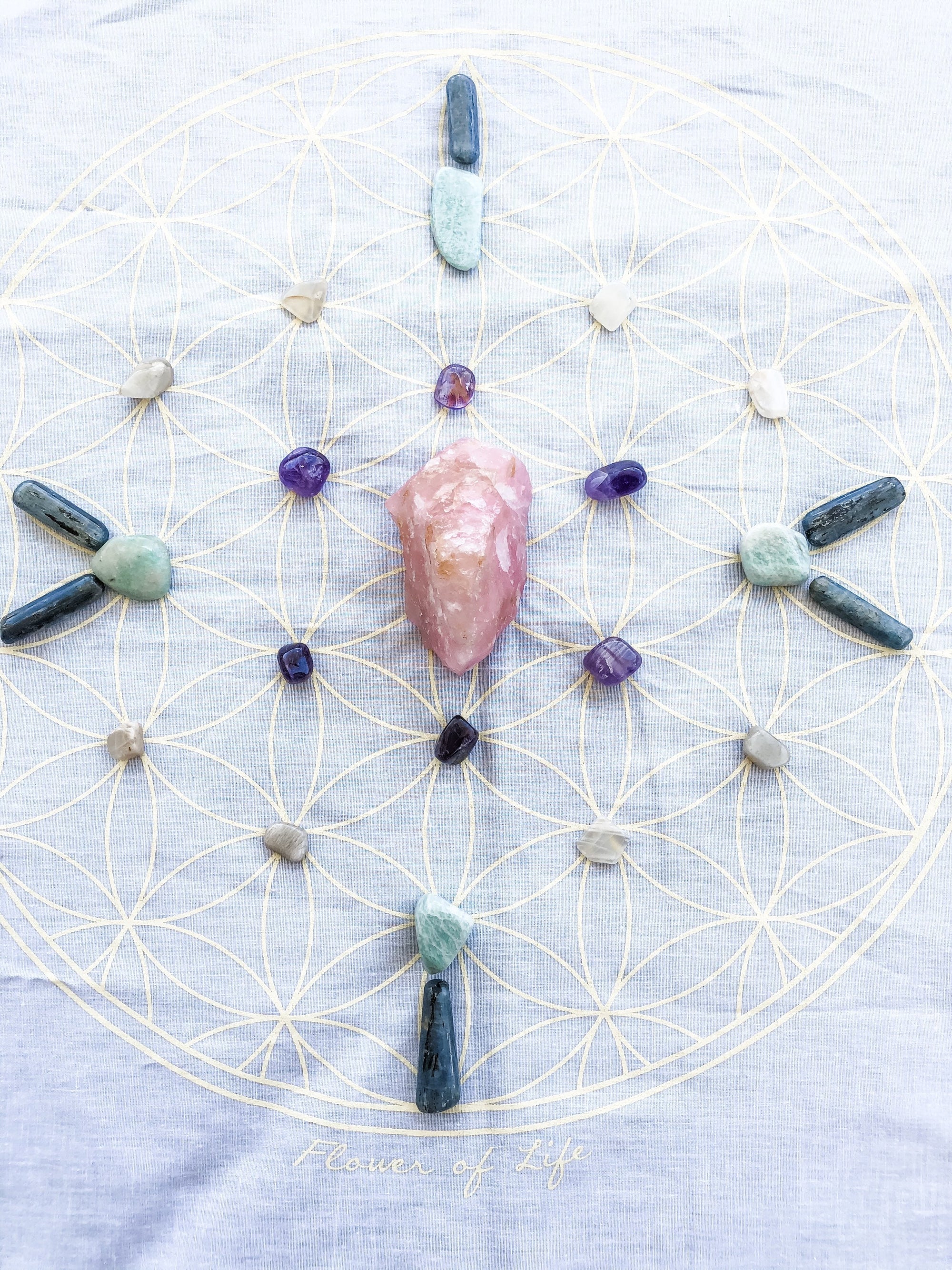 Crystal Grid/ Altar Cloth + Flower of life Journal
