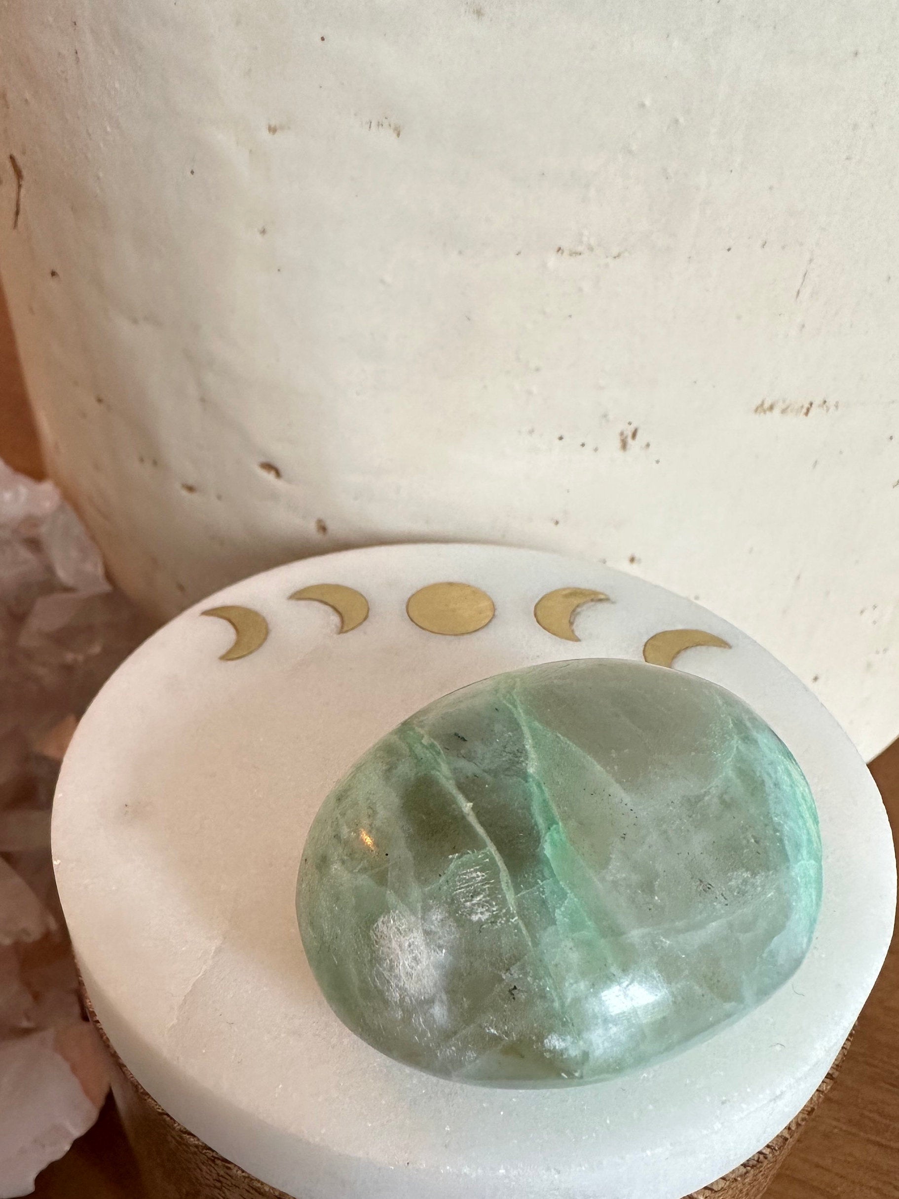 Green Moonstone Palm Stone (Garnierite)