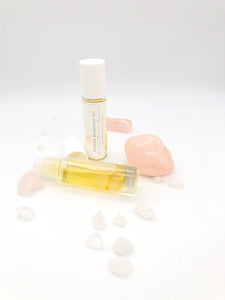 Anahata meditation essential oil roller with rose quartz chips